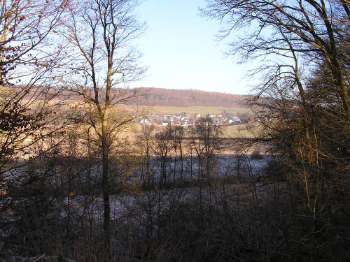 Von der Elpe ein schöner Blick auf Gevelinghausen.